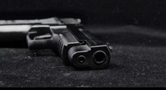 Motorcycle gunmen open fire in Wellampitiya